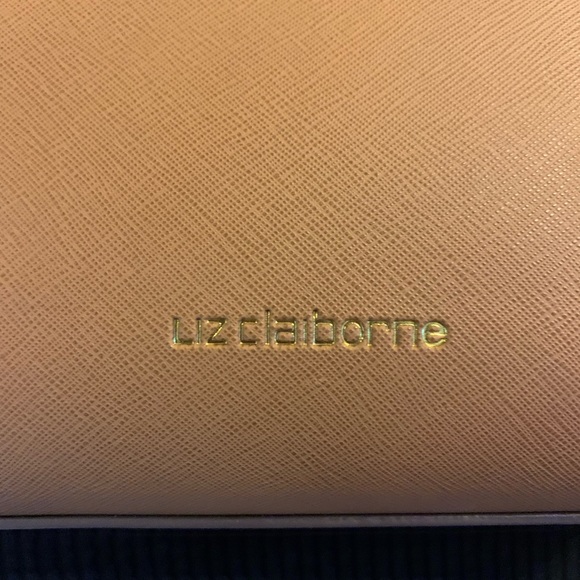 Liz Claiborne Mini Tuxedo Tote Bag - Picture 4 of 15